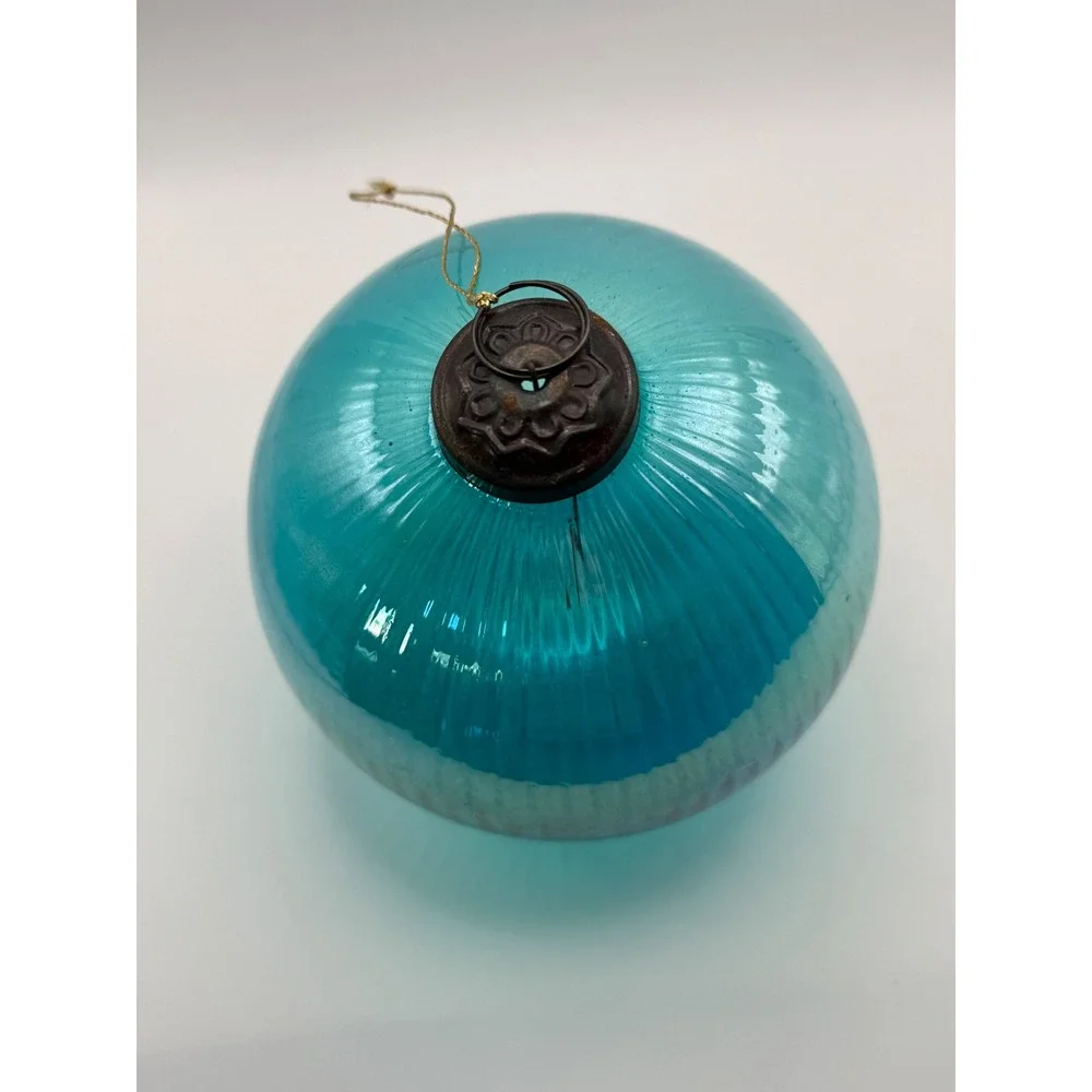 Unbranded hand blown